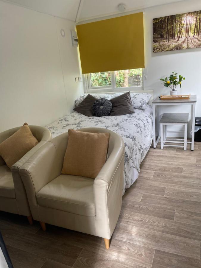 The Little Nest Beach Sole Use Accommodation Near To Bath Wick  Eksteriør bilde