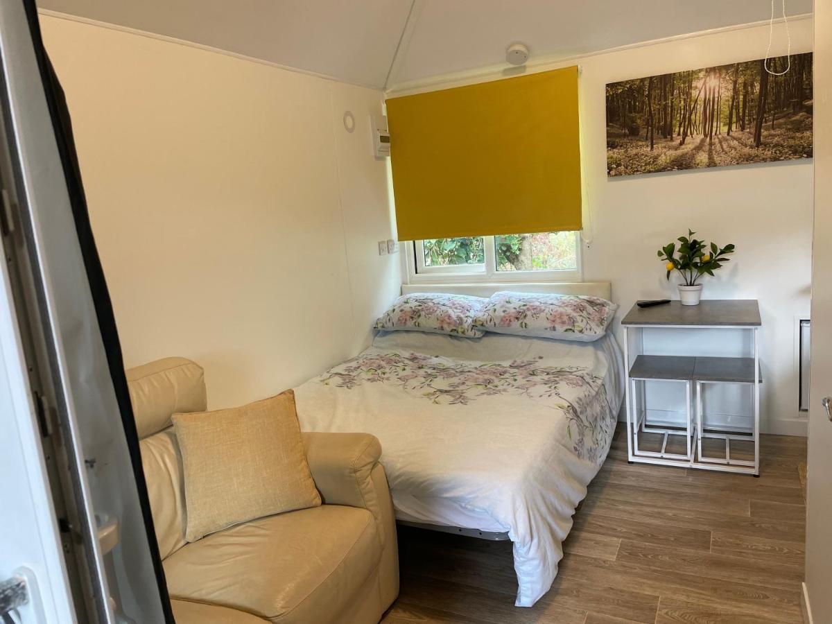The Little Nest Beach Sole Use Accommodation Near To Bath Wick  Eksteriør bilde
